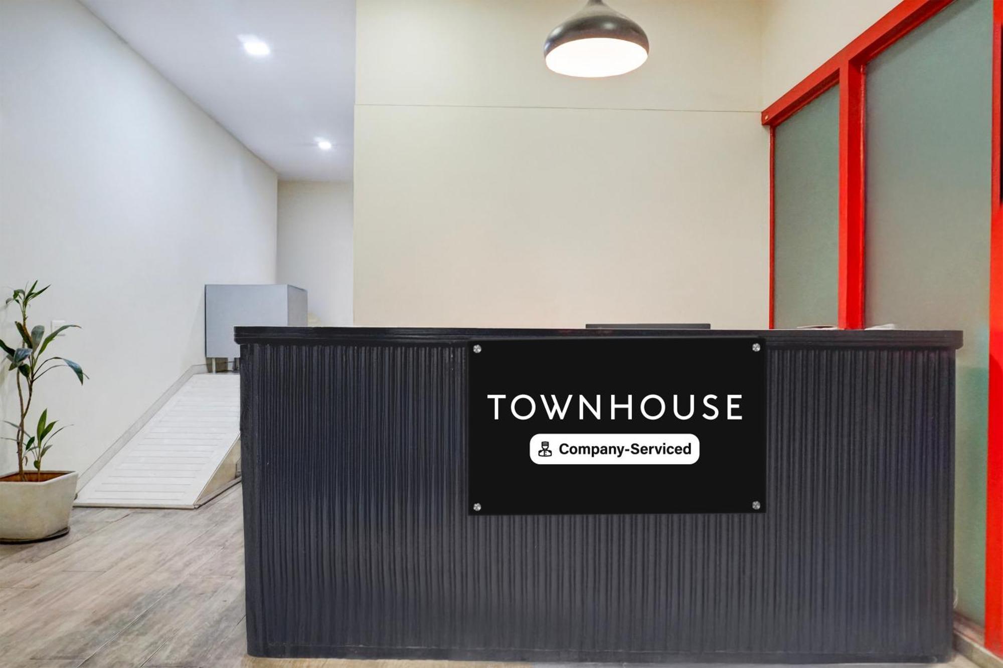 Super Townhouse Mg Road بونة المظهر الخارجي الصورة