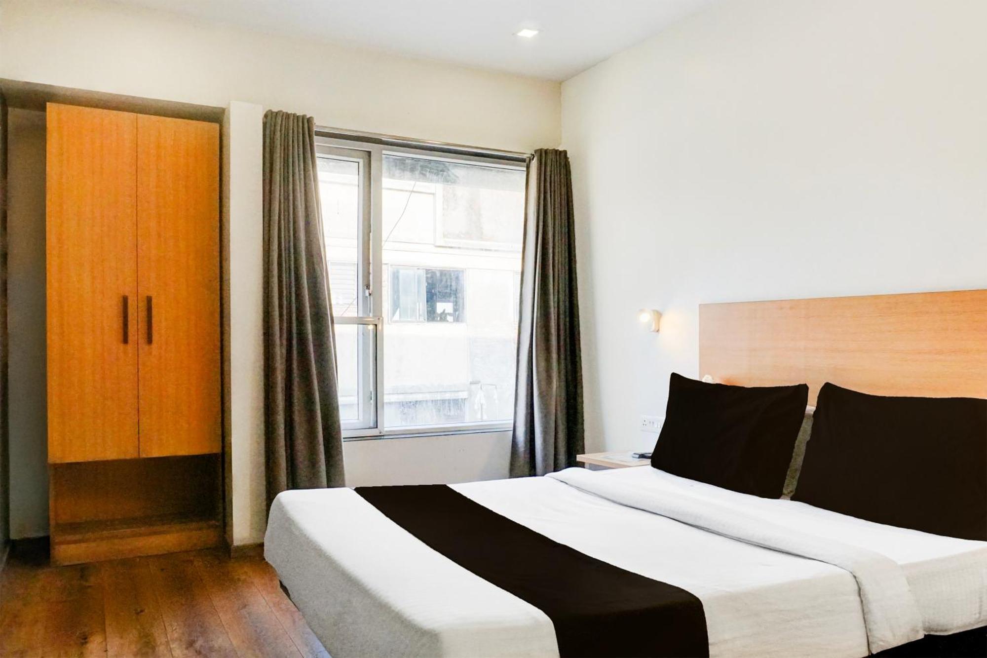 Super Townhouse Mg Road بونة المظهر الخارجي الصورة