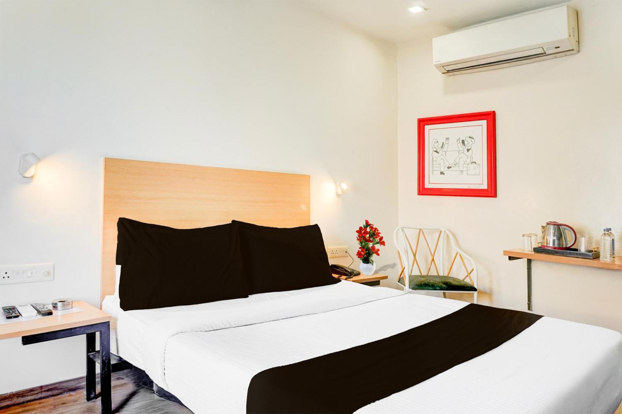Super Townhouse Mg Road بونة المظهر الخارجي الصورة