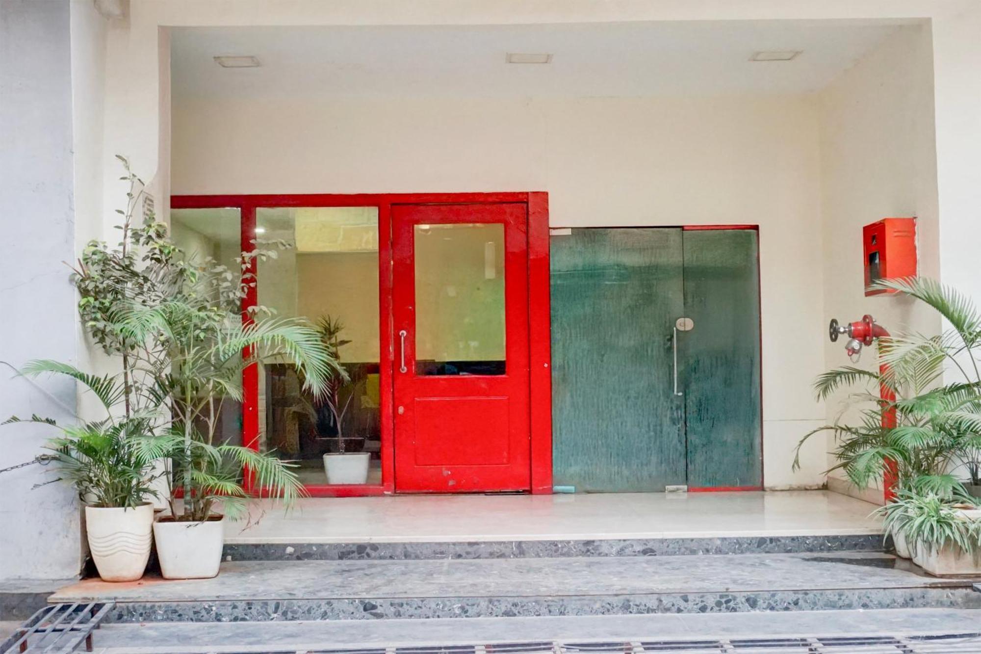 Super Townhouse Mg Road بونة المظهر الخارجي الصورة